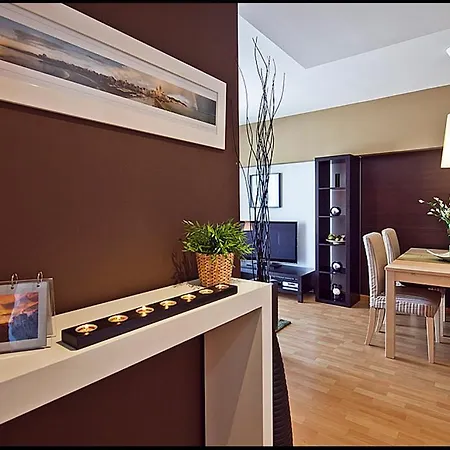 Apartment Go *